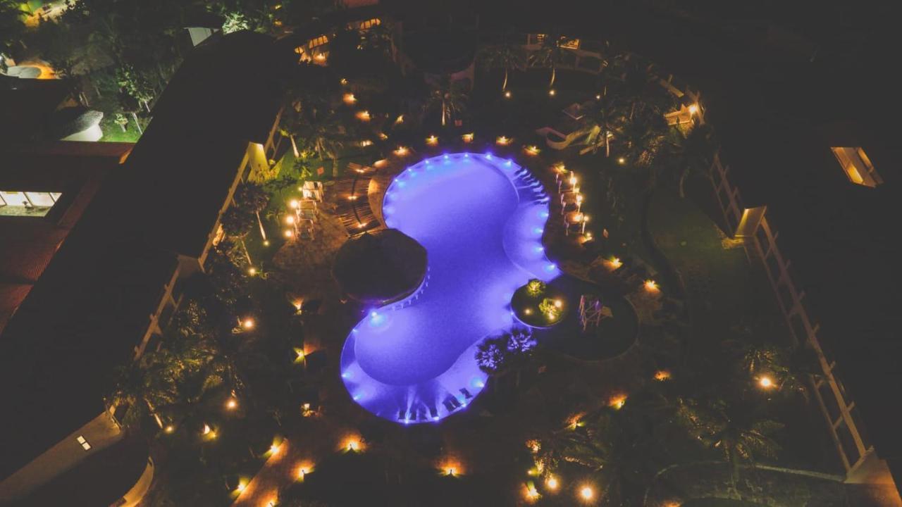Sun City Rota Das Emocoes Камосим Екстериор снимка